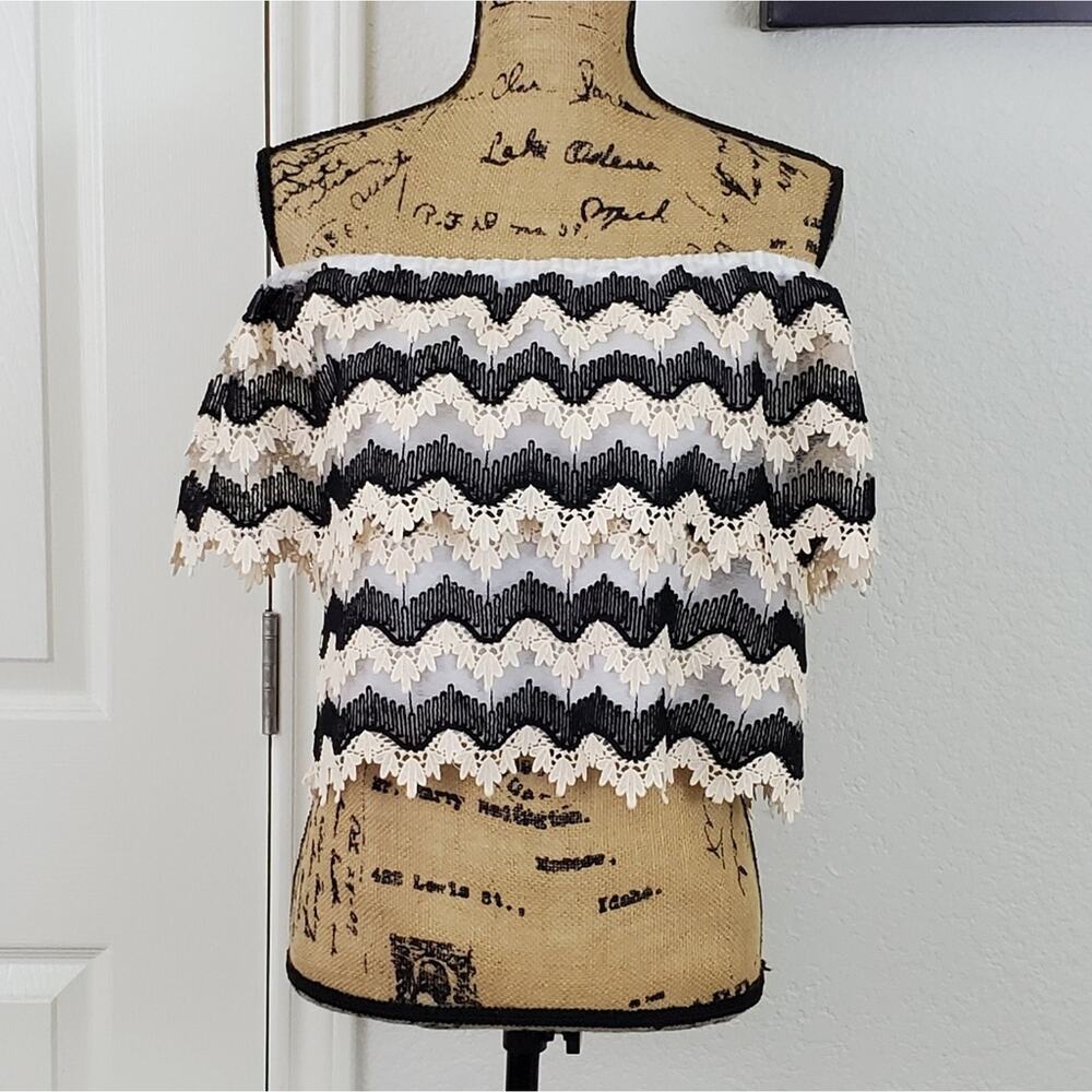 Sadie & Sage cropped top sz S